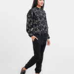 Женский спортивный костюм